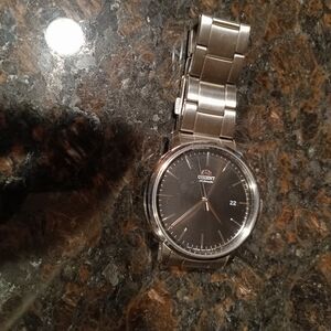 Orient Men's Silver Bracelet Black Dial Watch